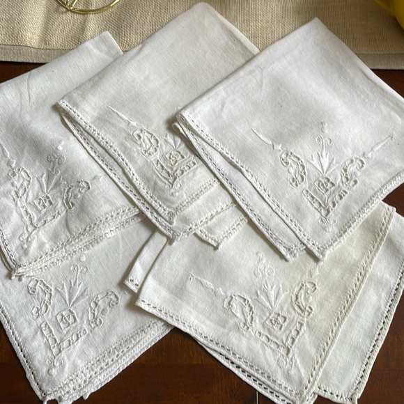 Dining Lot Of 5 Vintage Linen Napkins Cut Out Embroidery Poshmark